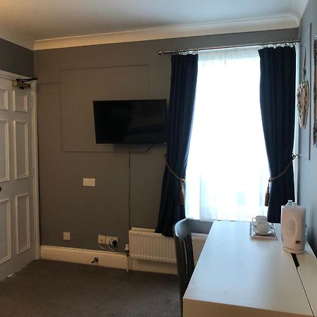 Bed and Breakfast Seale Arms Дартмаут Экстерьер фото