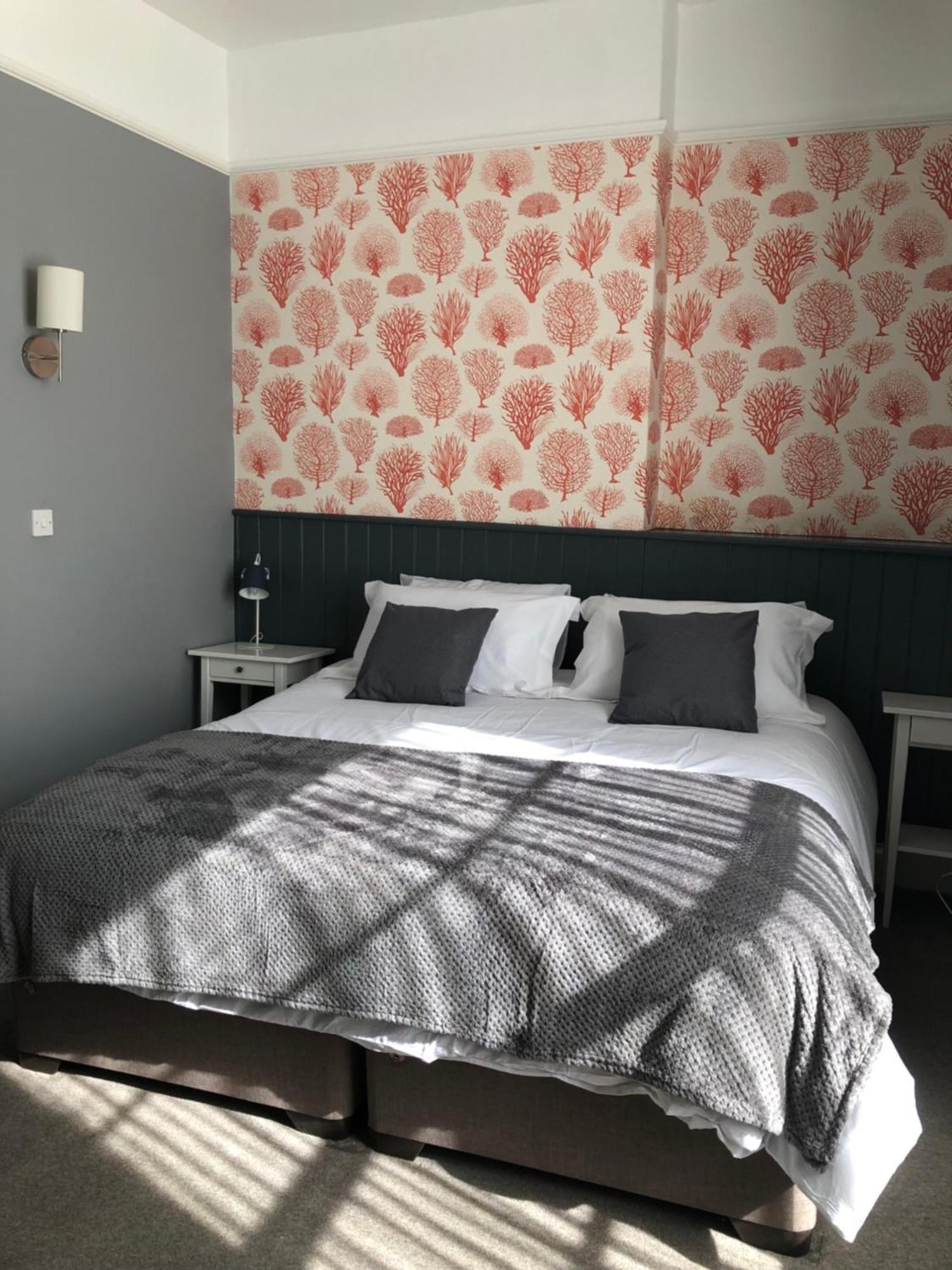 Bed and Breakfast Seale Arms Дартмаут Экстерьер фото